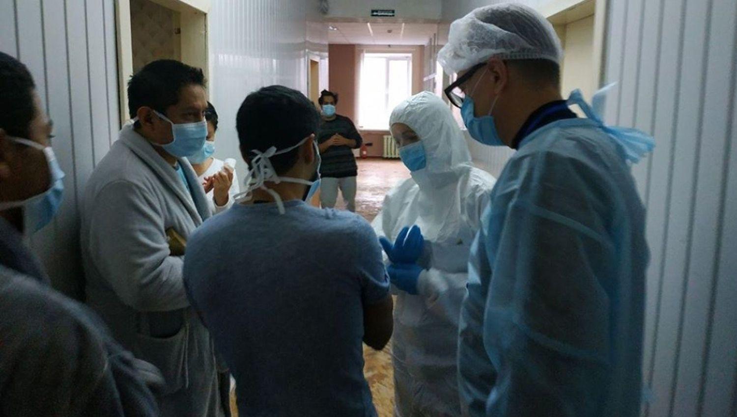 El Gobierno nacional oficializoacute un bono de 6500 para los trabajadores de la salud