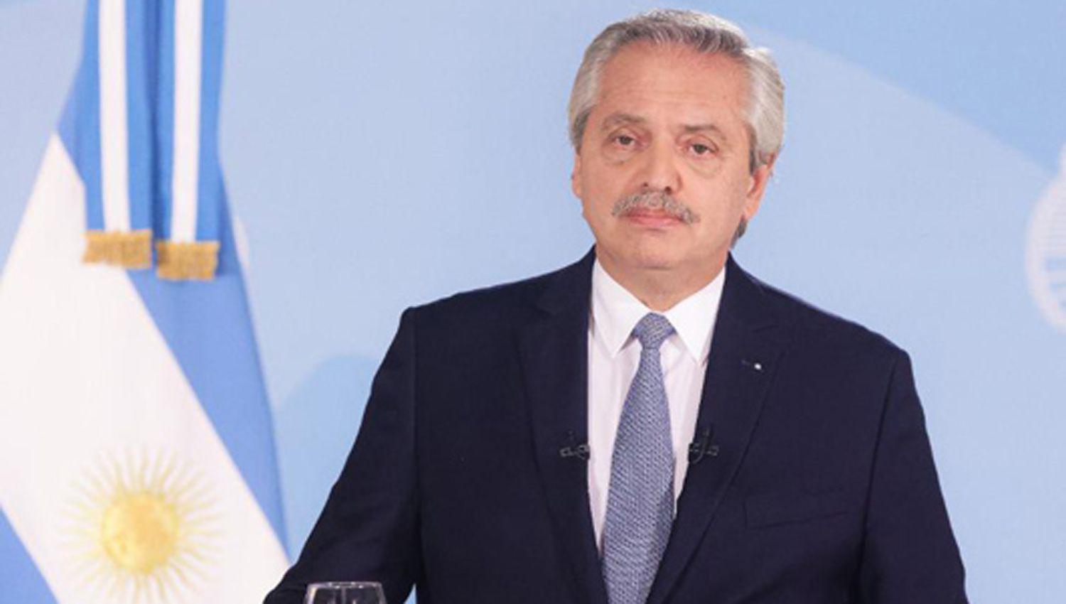 Alberto Fernaacutendez anuncioacute un confinamiento por 9 diacuteas y Santiago analiza hoy el DNU