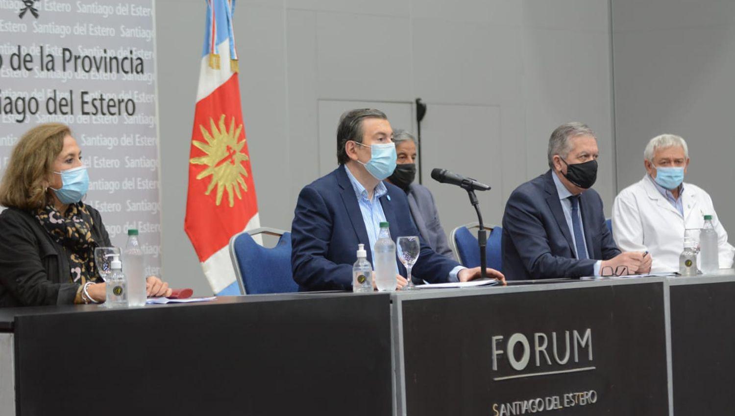 El Gobernador Zamora anuncioacute la adhesioacuten a las nuevas disposiciones- queacute se podraacute hacer y queacute no