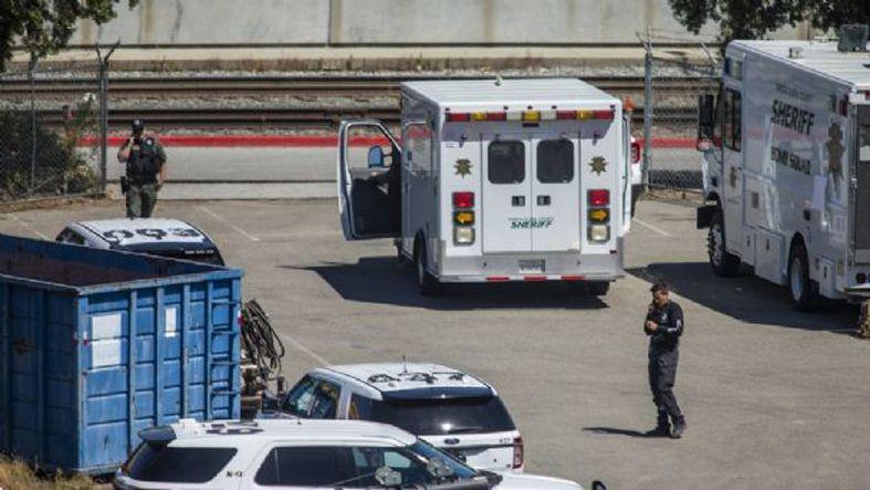 Nueve muertos en un tiroteo en EEUU y el atacante se suicidoacute