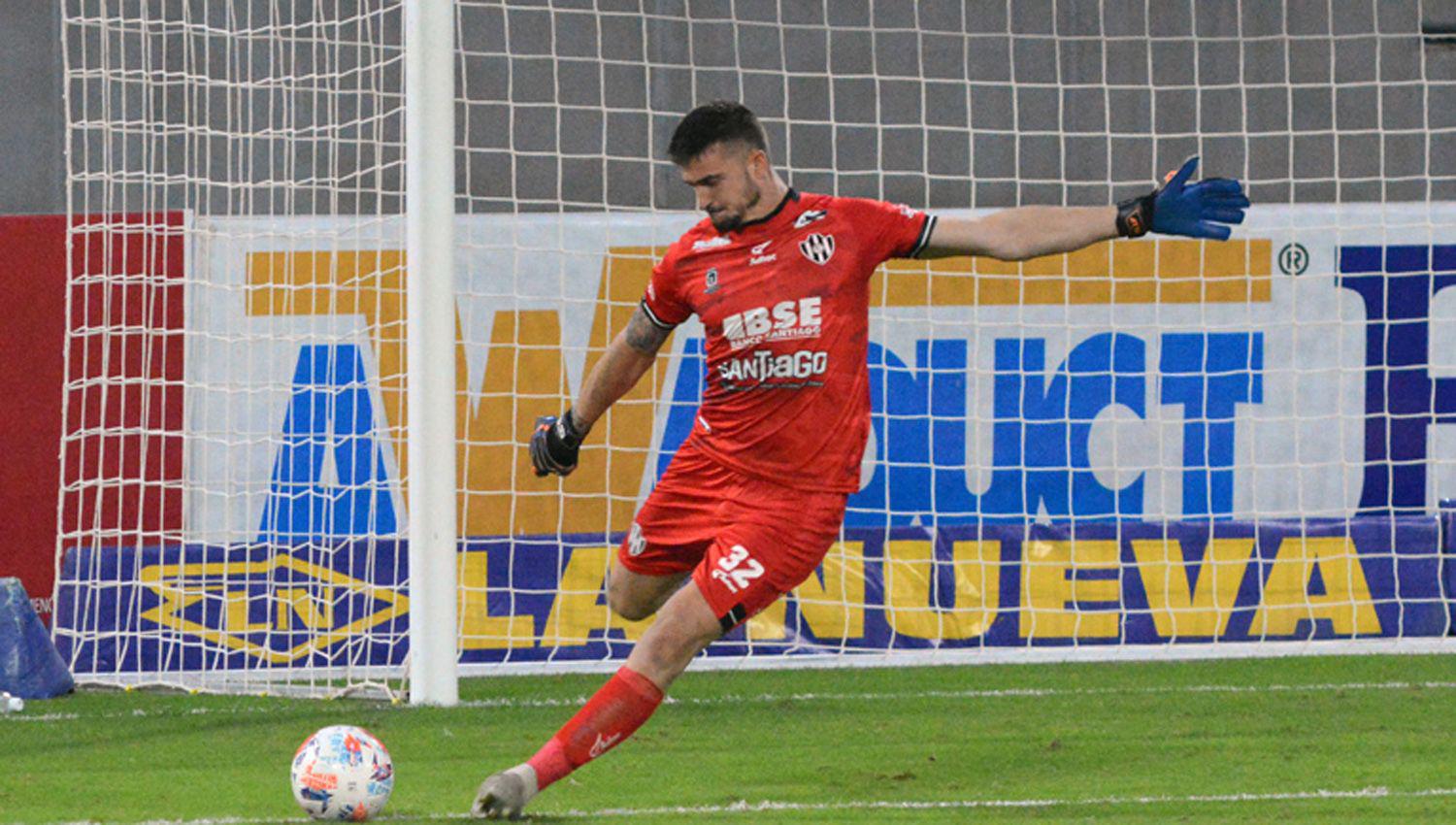 Mehring cumplió siempre que le tocó entrar y quiere seguir en el Ferroviario