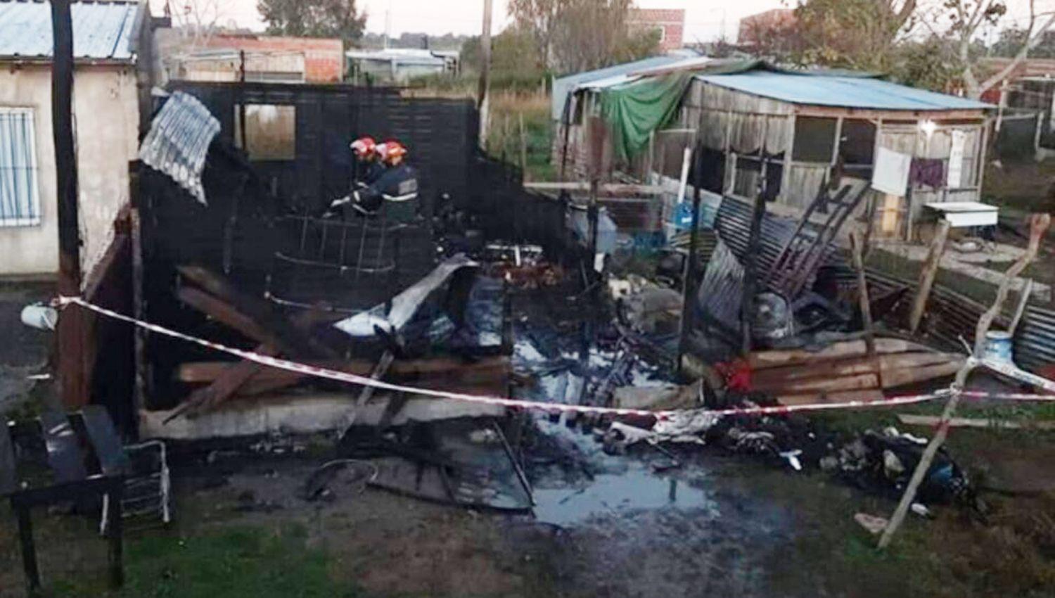 Buenos Aires- Siete muertos por incendio de precaria vivienda