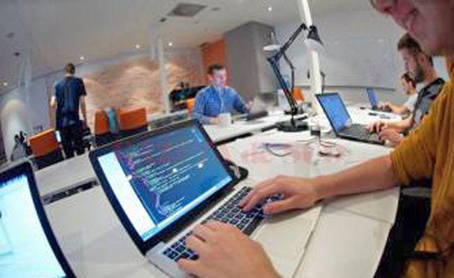 No se pueden cubrir 15000 vacantes en industria del software
