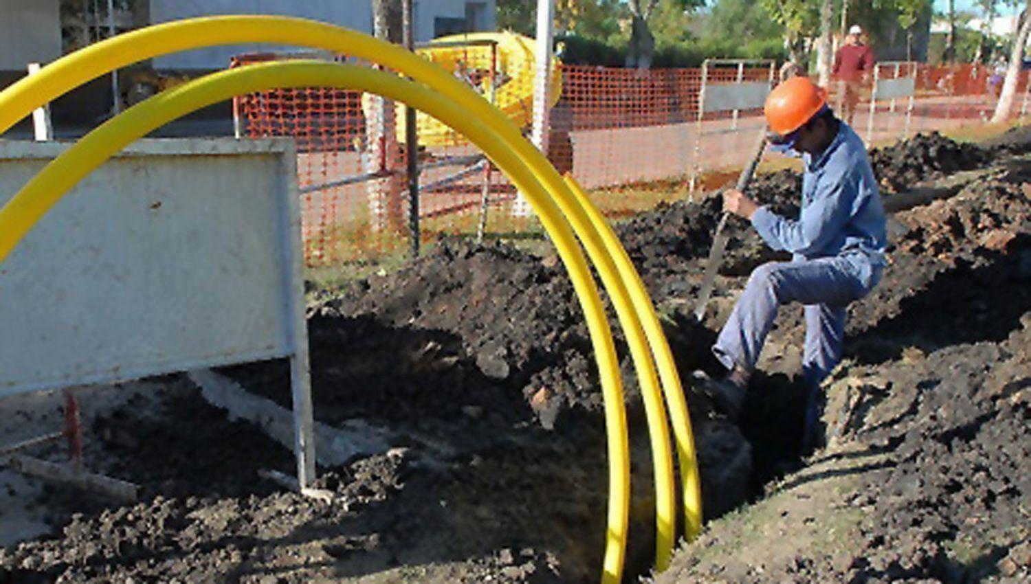 Licitan la red de gas natural para familias del barrio Avenida