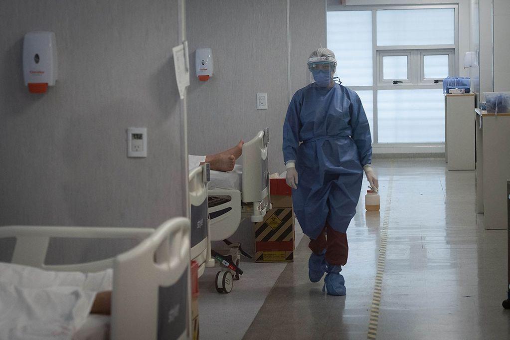 Un total de 498 santiaguentildeos se contagiaron de Covid y ocho murieron