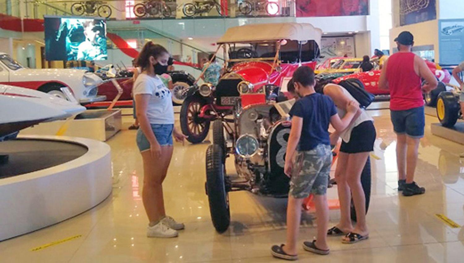 Expertos aconsejan medidas para que las familias tengan unas vacaciones de invierno seguras