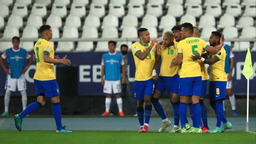 Brasil pasoacute a semifinales de la Copa Ameacuterica al vencer a Chile con esfuerzo