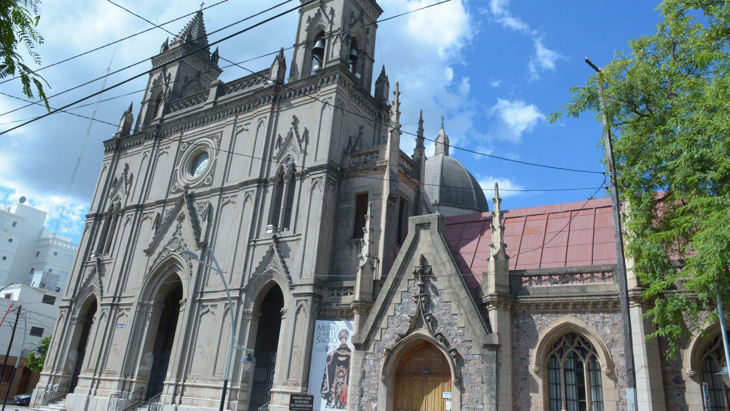 Iglesia San Francisco Solano- modificaron horarios de las misas