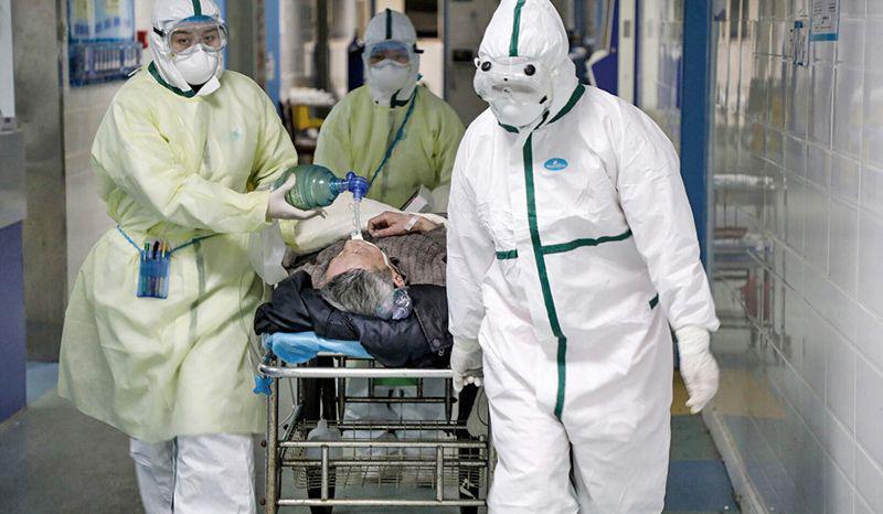 El 43-en-porciento- de los muertos  por la variante delta en el Reino Unido teniacutea  colocadas las dos dosis