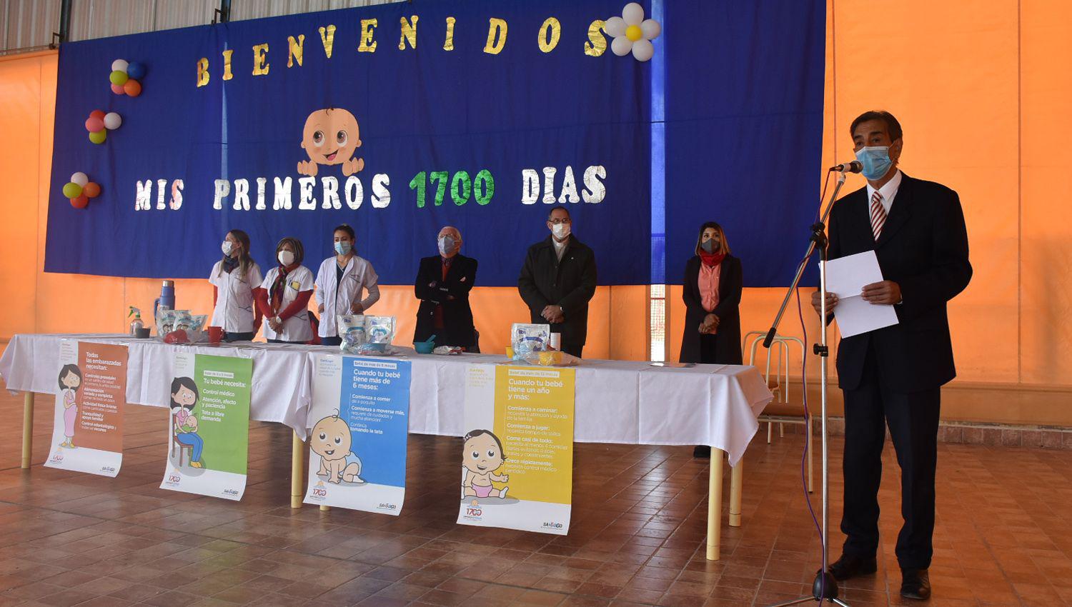 Programa ldquoMis Primeros 1700 Diacuteasrdquo en Antildeatuya