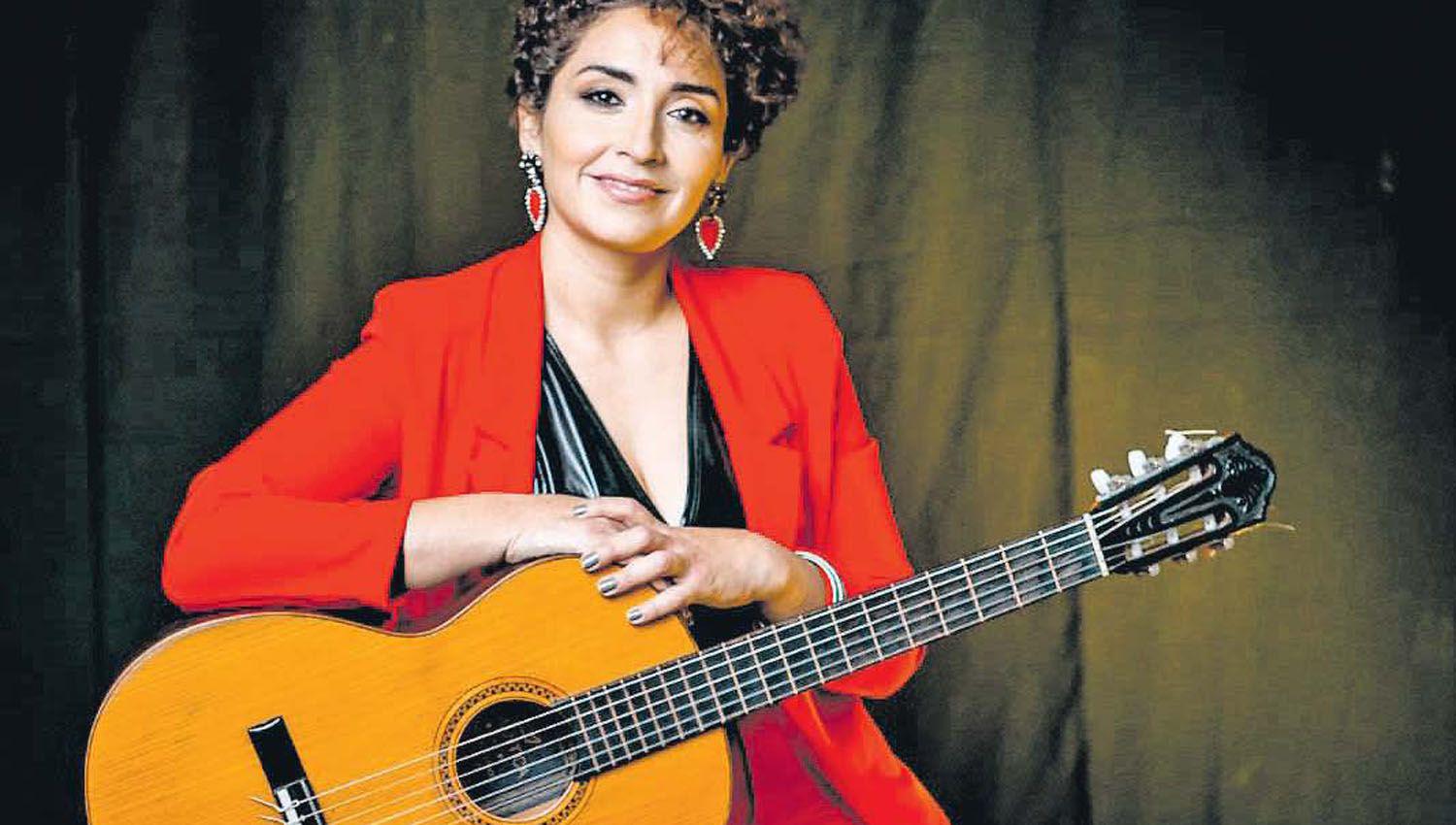 Andrea Bustamante evocaraacute a Santiago con muacutesica nativa