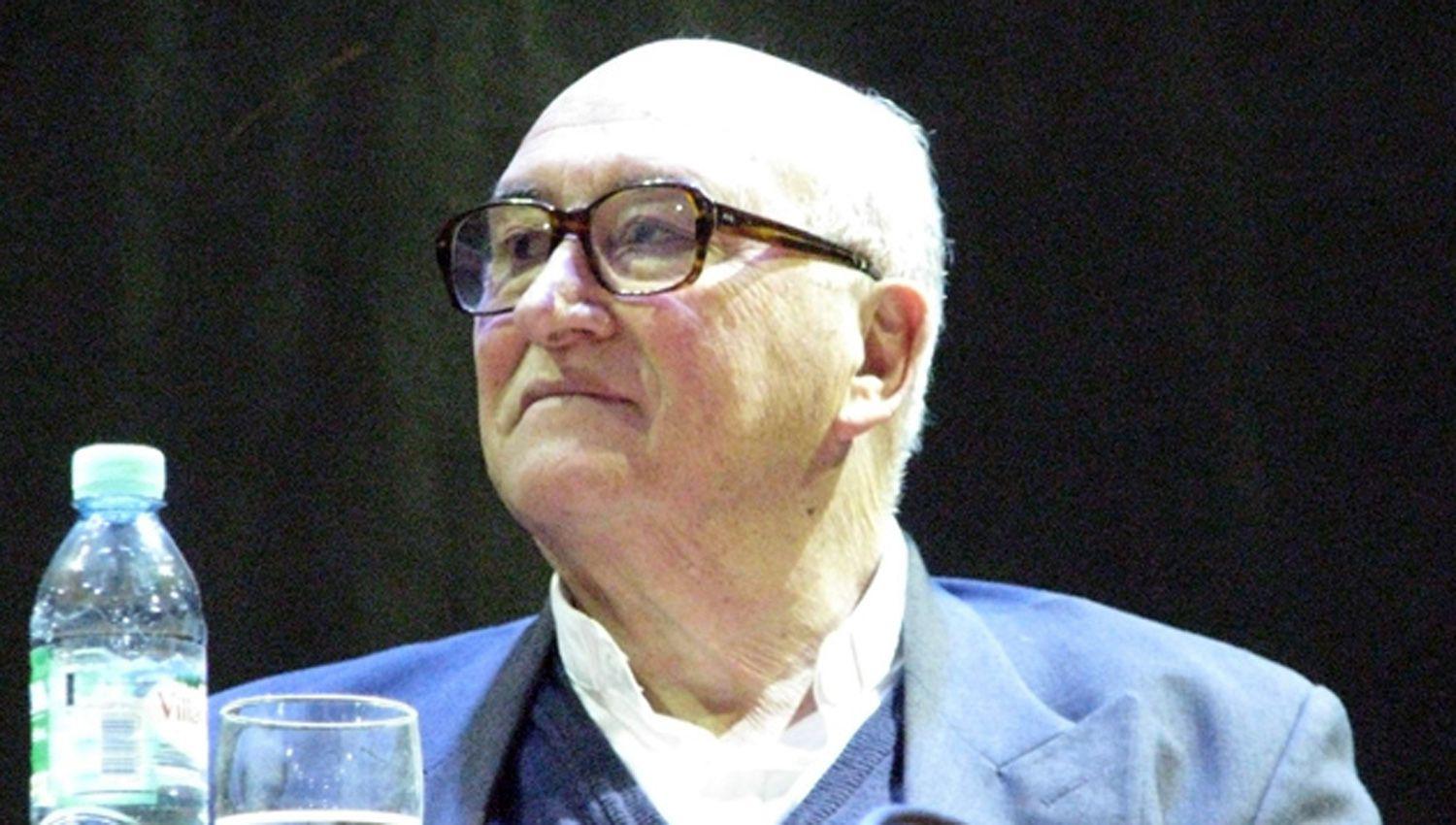 El padre Joseacute Ceschi evidencioacute una leve mejoriacutea tras haber sufrido un accidente cerebrovascular