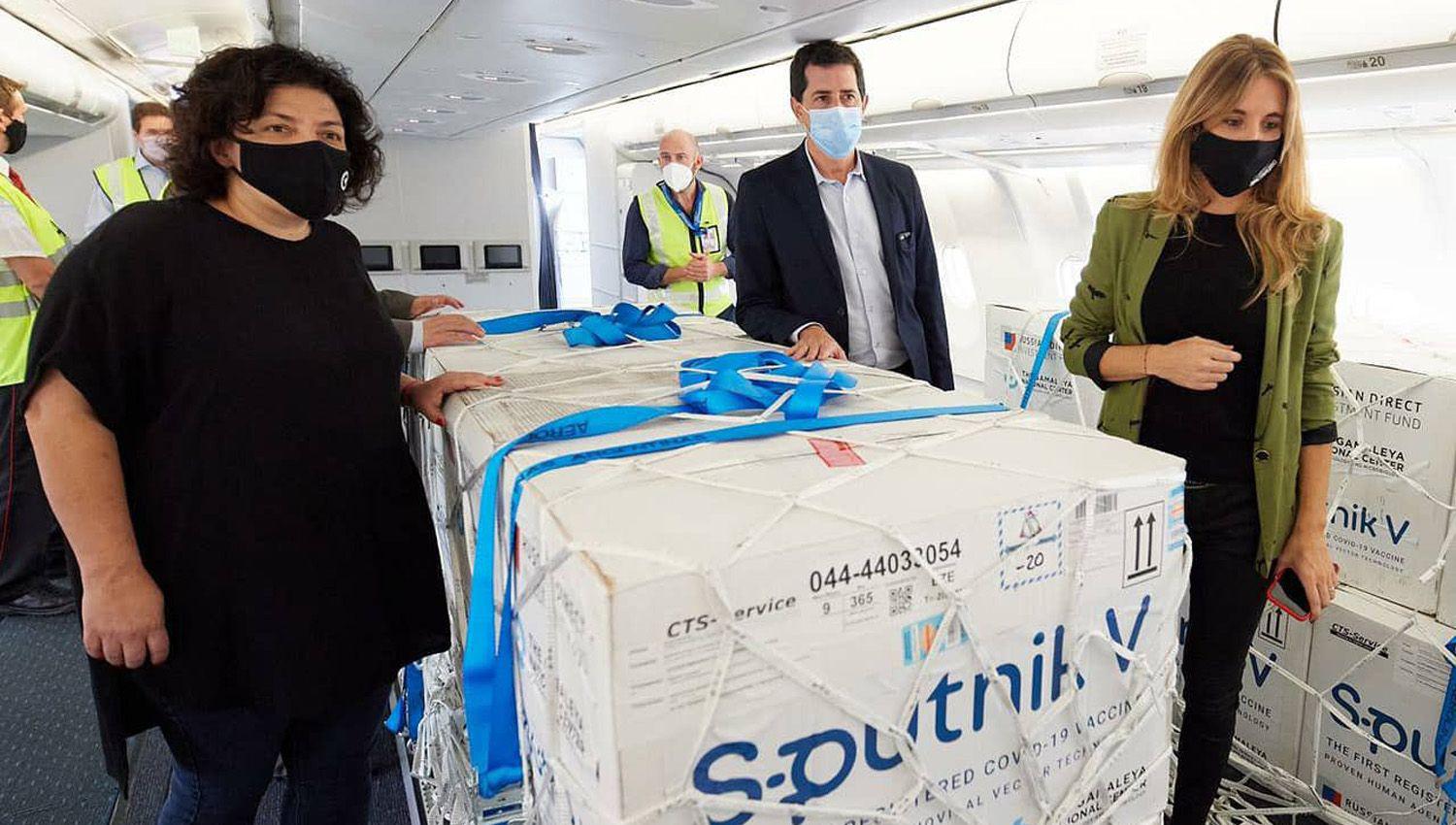 Amenazan con cancelar el contrato con Rusia por las demoras en el enviacuteo de Sputnik V