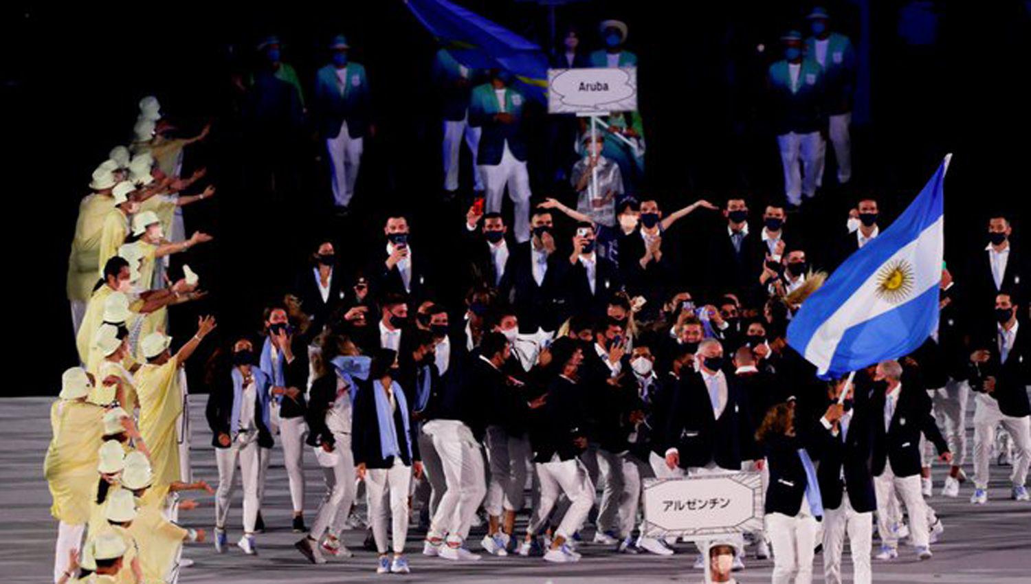 VIDEO  Asiacute desfiloacute la delegacioacuten argentina en la ceremonia inaugural de los Juegos Oliacutempicos