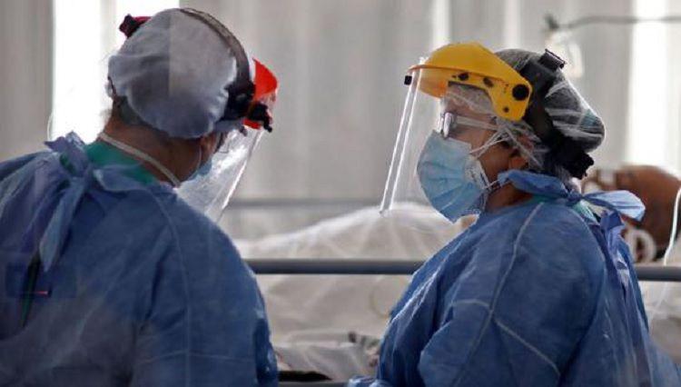 Cinco santiaguentildeos murieron por coronavirus este 27 de julio y se suman 501 contagios maacutes