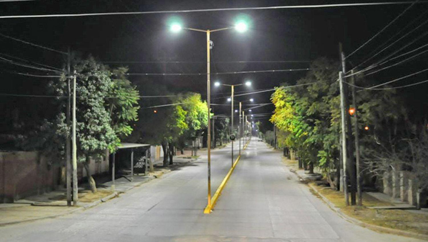 La comuna continuacutea con el Plan de reconversioacuten lumiacutenica LED en diferentes sectores de la ciudad