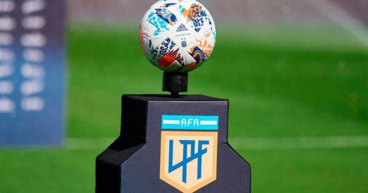 Los cambios en la Liga Profesional de Fuacutetbol que podriacutea oficializar la AFA