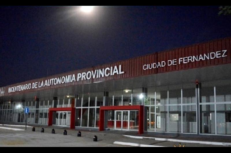 El gobernador Zamora inauguroacute la terminal de oacutemnibus de Fernaacutendez