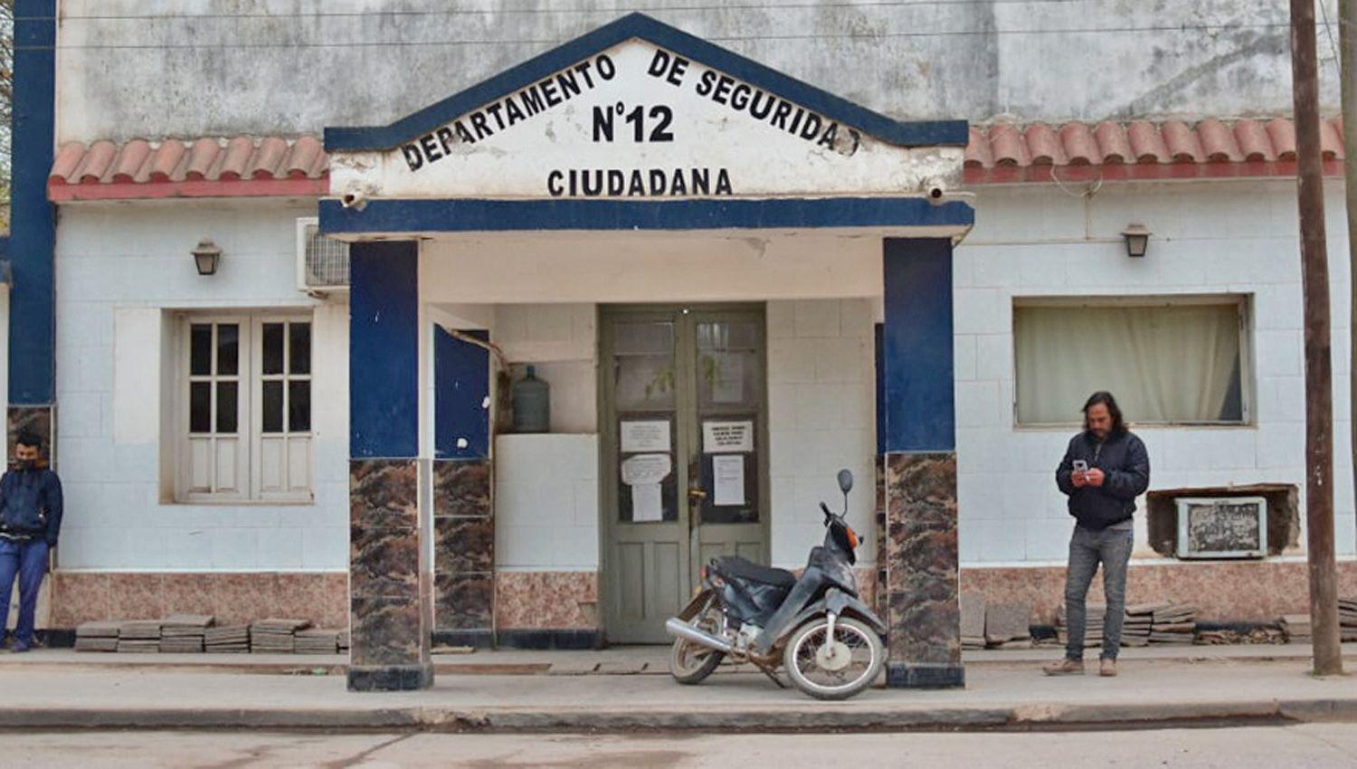 Automovilista habriacutea perseguido chocado y abandonado a su expareja que iba en una moto