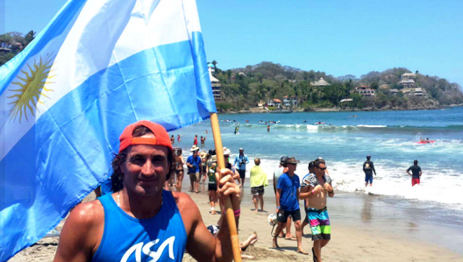 Conmocioacuten por la muerte de un deportista argentino mientras surfeaba en Meacutexico