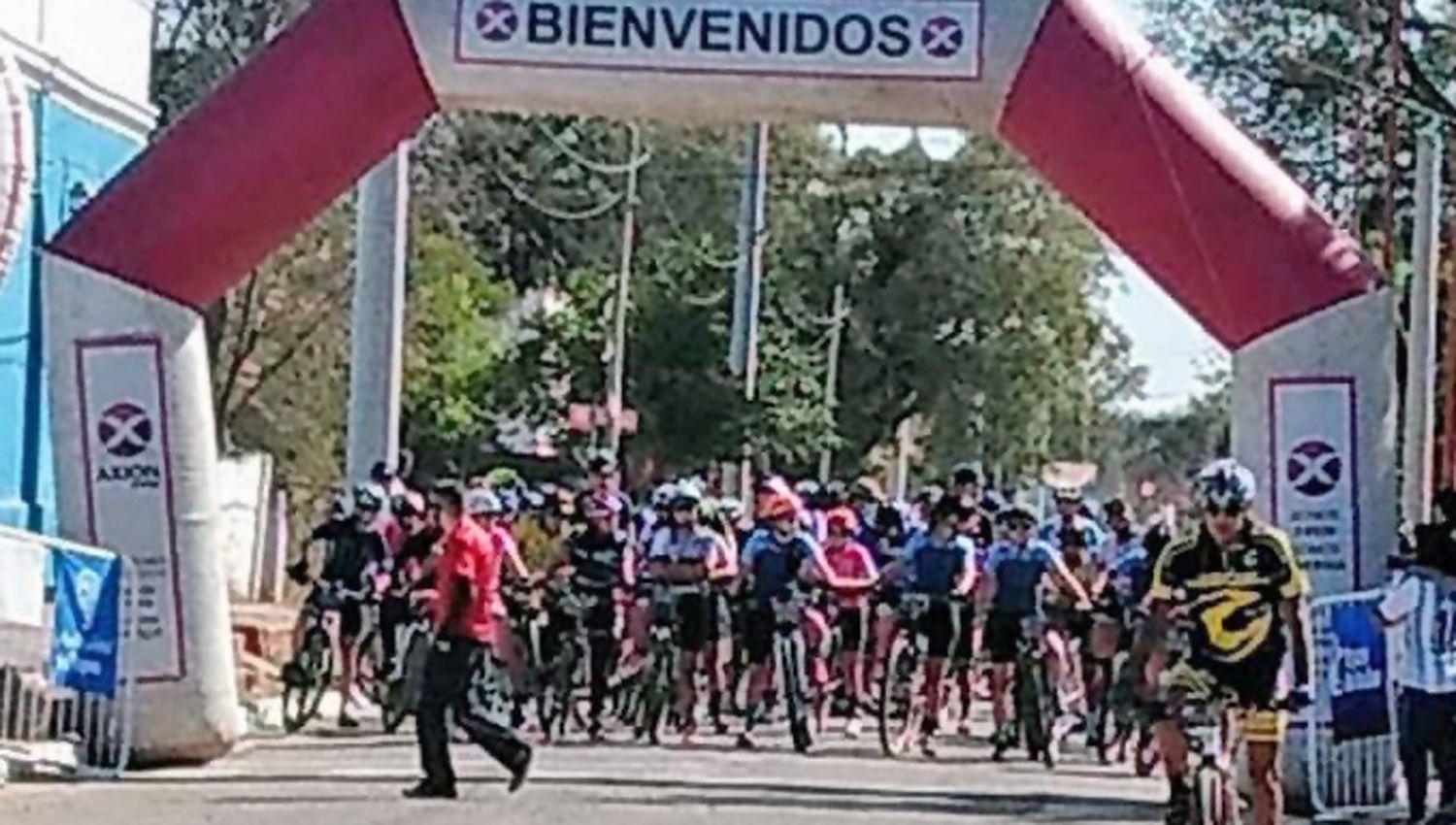 Fallecioacute de infarto masivo ciclista santiaguentildeo en Tapso