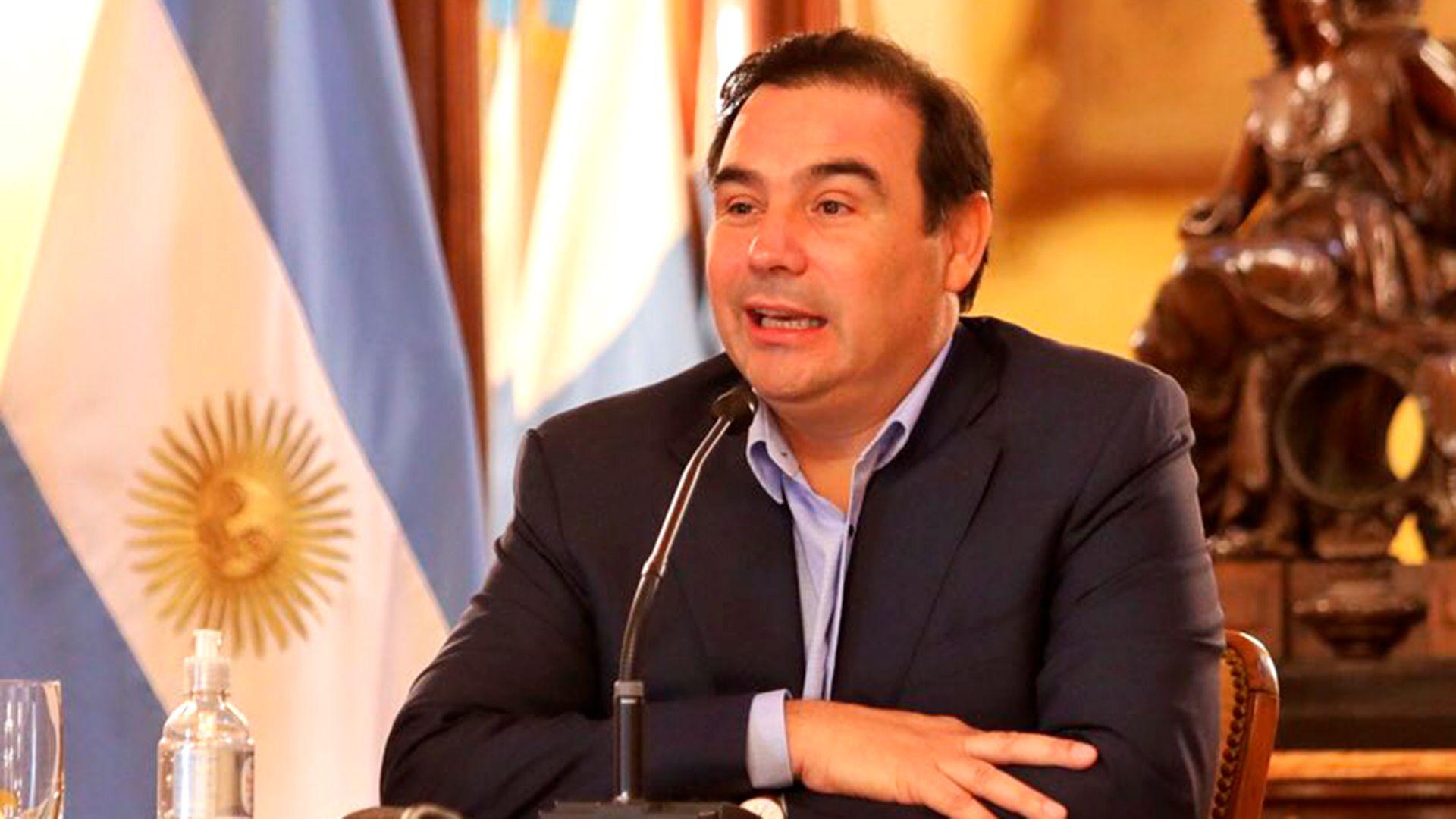 Gustavo Valdeacutes fue reelecto como gobernador de Corrientes con maacutes de 50 puntos de diferencia