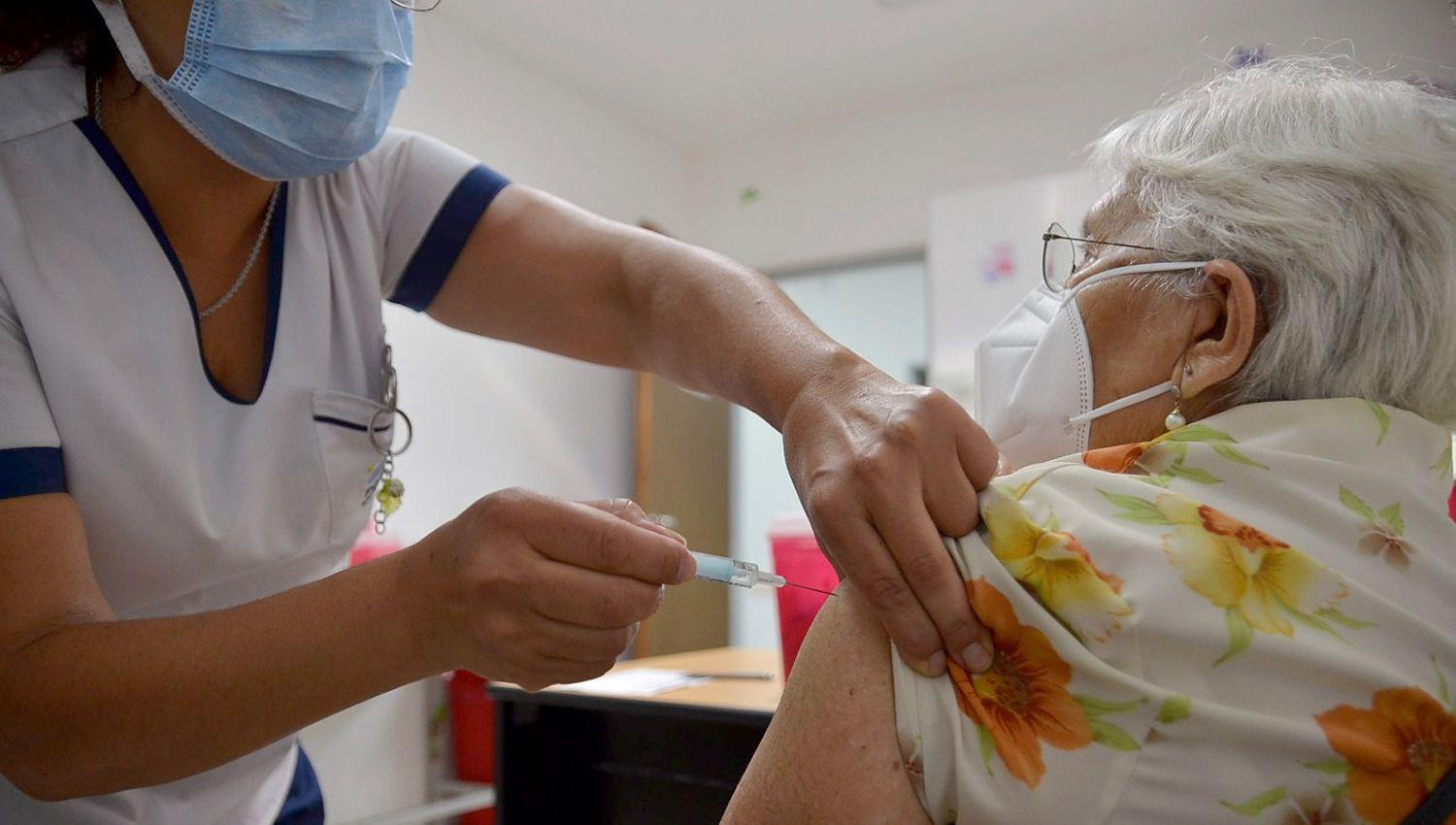 Argentina superoacute el objetivo de aplicar siete millones de segundas dosis durante agosto