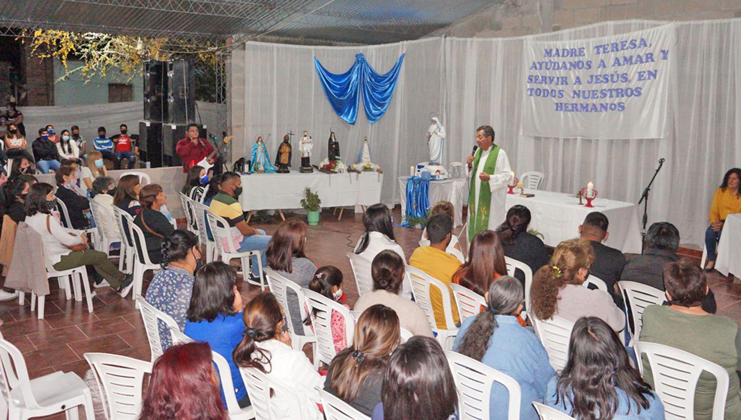 Fieles honraron a la Madre Teresa de Calcuta en su fiesta