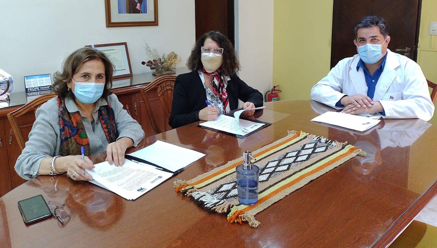 El Ministerio de Salud y el Instituto ldquoSan Martiacuten de Porresrdquo firmaron un importante convenio