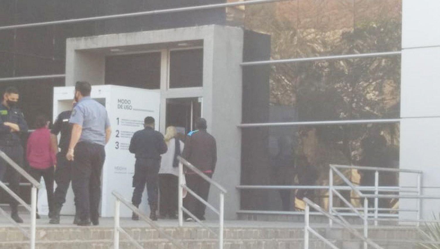 Seguiraacute preso el acusado de golpear con un palo a su hijo en La Banda