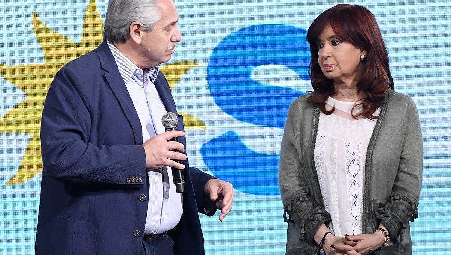 Alberto Fernaacutendez y Cristina Kirchner se reunieron en Olivos