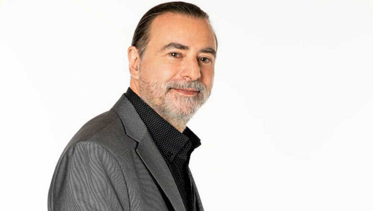 Reynaldo Sietecase reflexionaraacute sobre el siglo XXI en Telefeacute