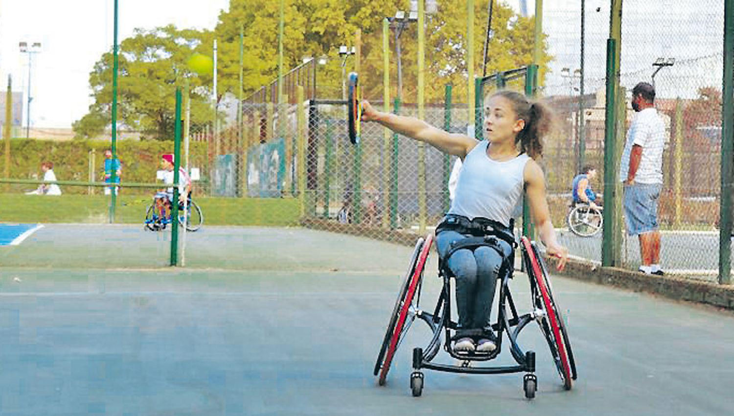 Ella es Kristal la que no sabe de liacutemites y suentildea con el mundial