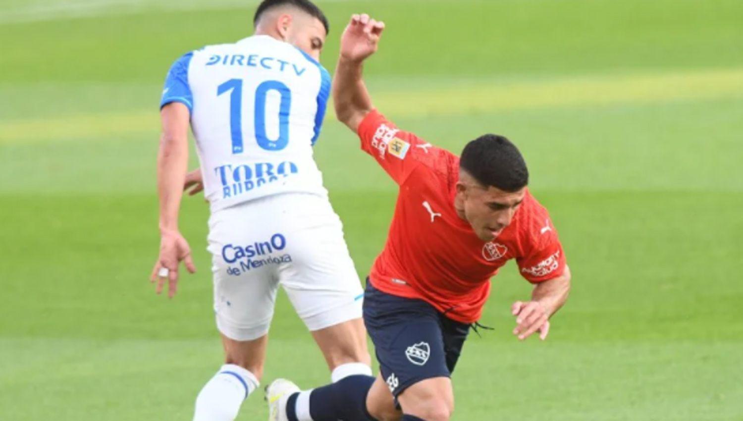 Independiente cayoacute por goleada ante Godoy Cruz en Avellaneda