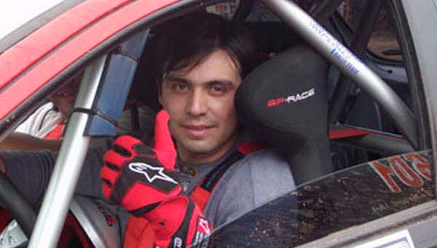 El destacado piloto santiagueño Pablo Pel�ez no ocultó su felicidad por el triunfo junto a su hermana