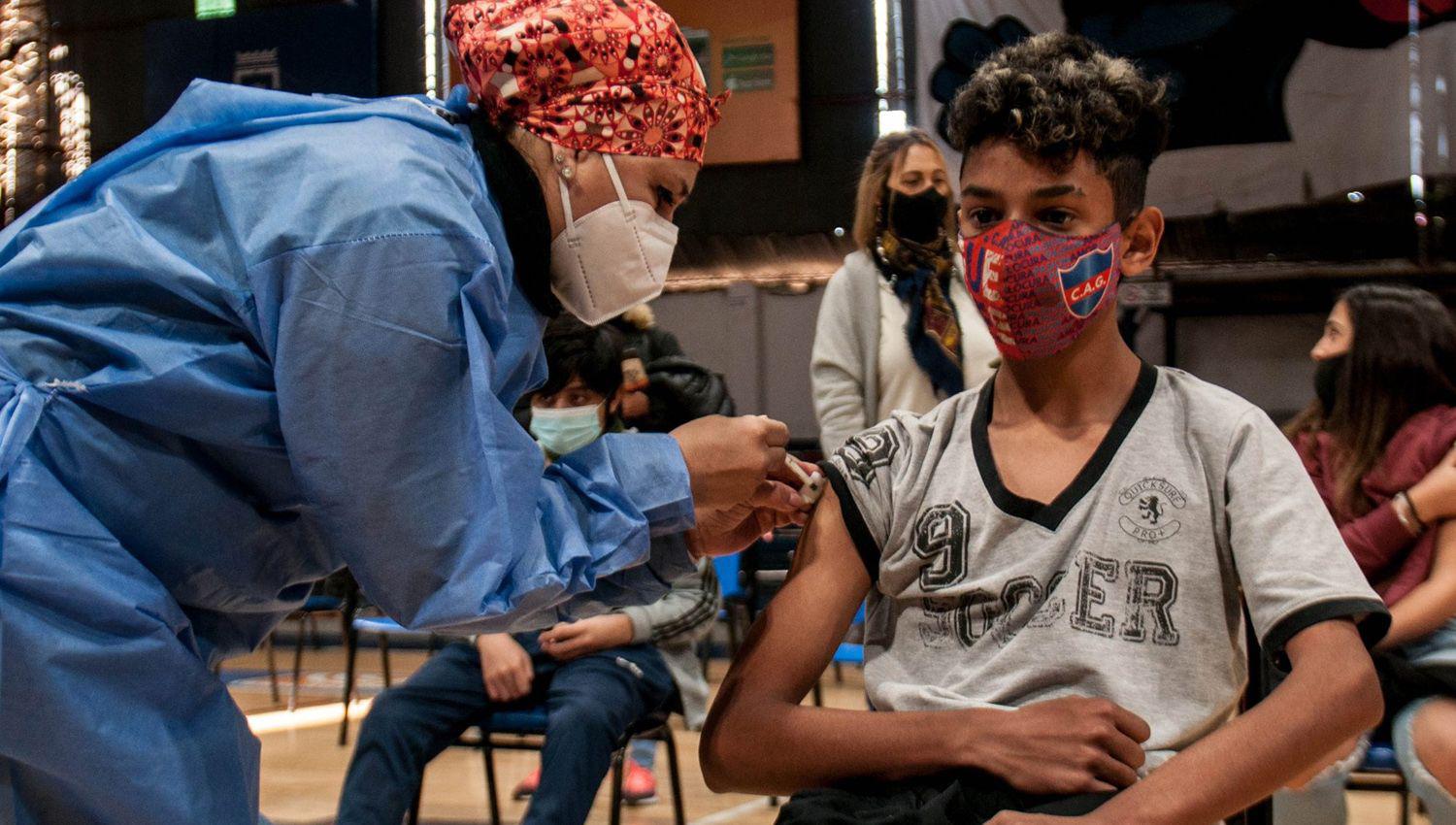 Ya estaacute abierta la inscripcioacuten para la vacunacioacuten contra covid 19 de adolescentes de 12 a 17 antildeos