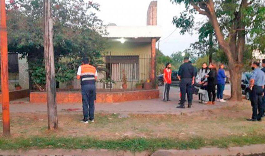 Allanamiento en Catamarca y aguardan extradicioacuten de preso por apuntildealar a madre e hijo