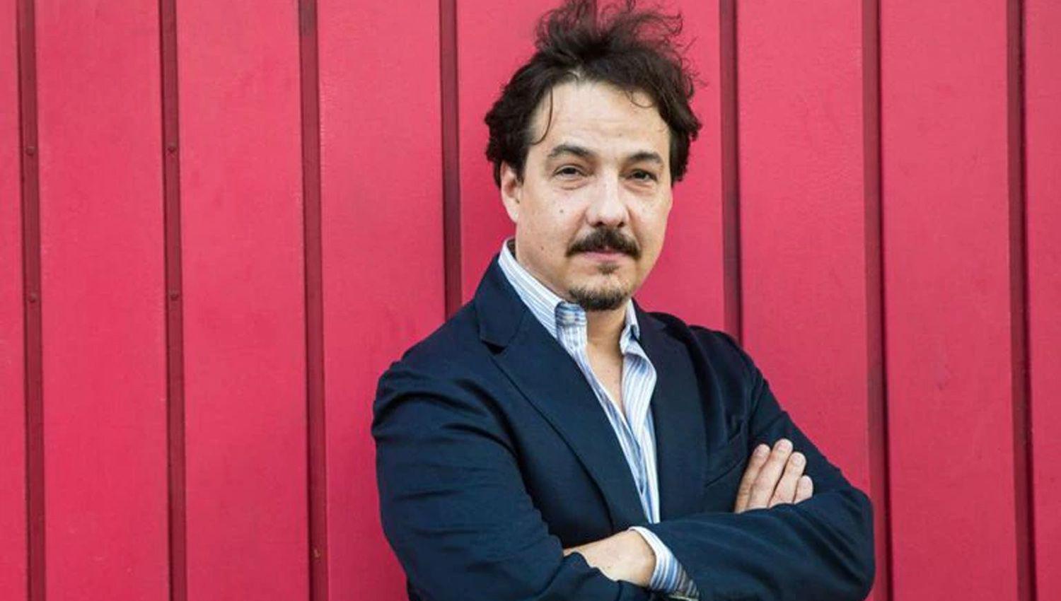 Fernaacuten Miraacutes sufrioacute un aneurisma cerebral y le colocaron un stent