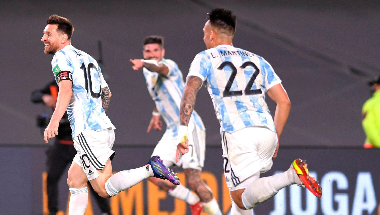 La Argentina hizo un partido perfecto Messi fue de lo mejor y goleoacute por 3 a 0