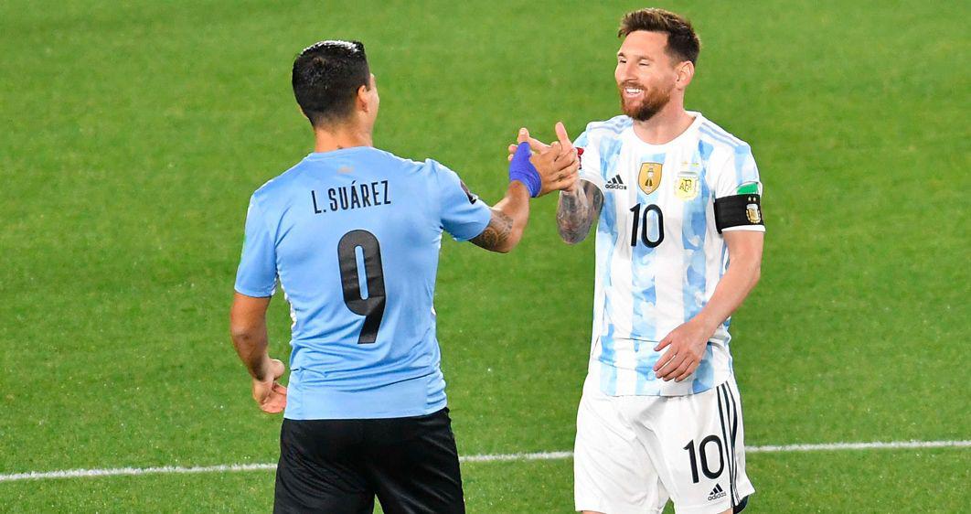 Lionel Messi y Suaacuterez reafirmaron su amistad