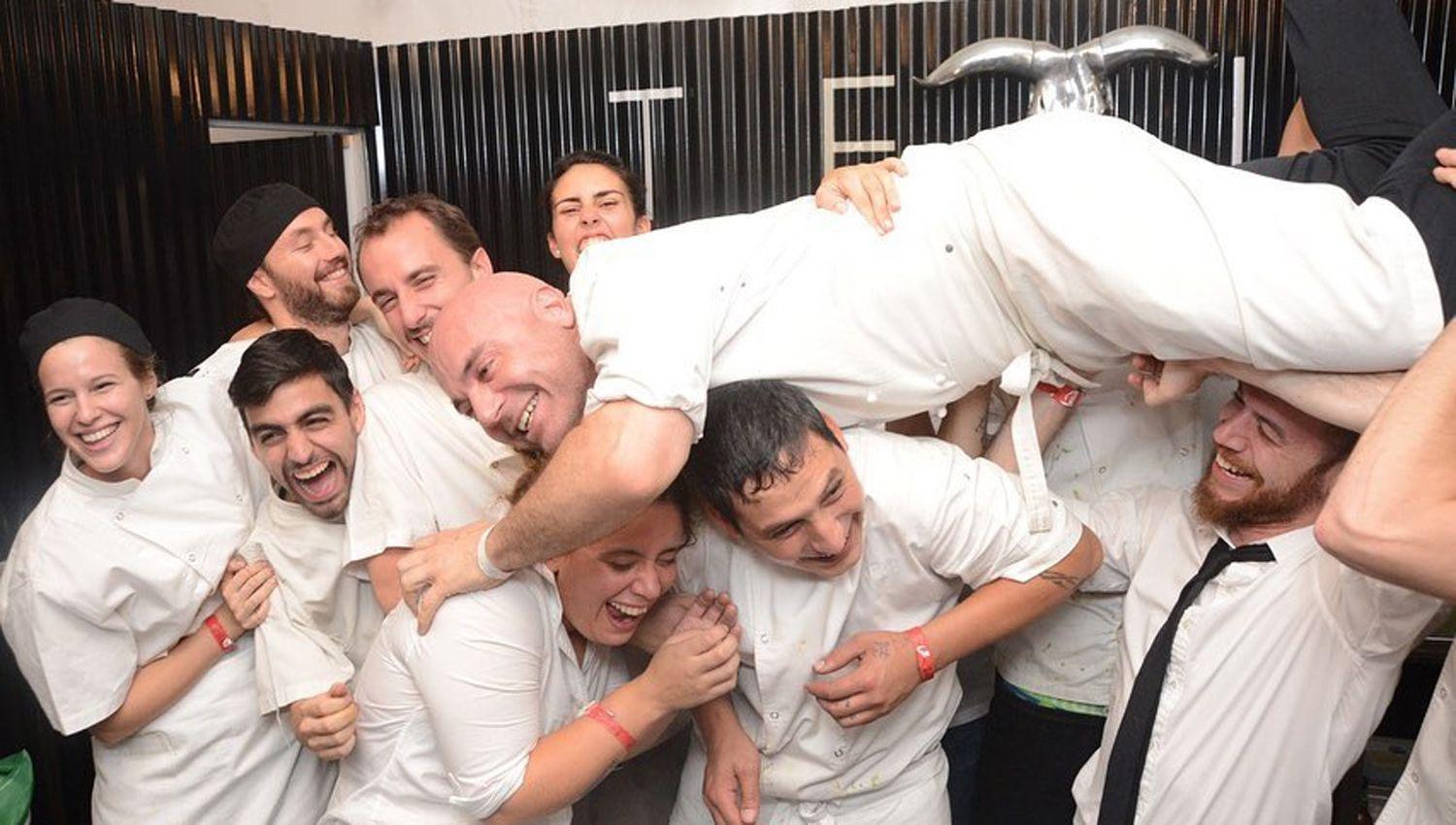 El menuacute completo despedida de Germaacuten Martitegui cuesta 16000- queacute comer en el restaurante Tegui