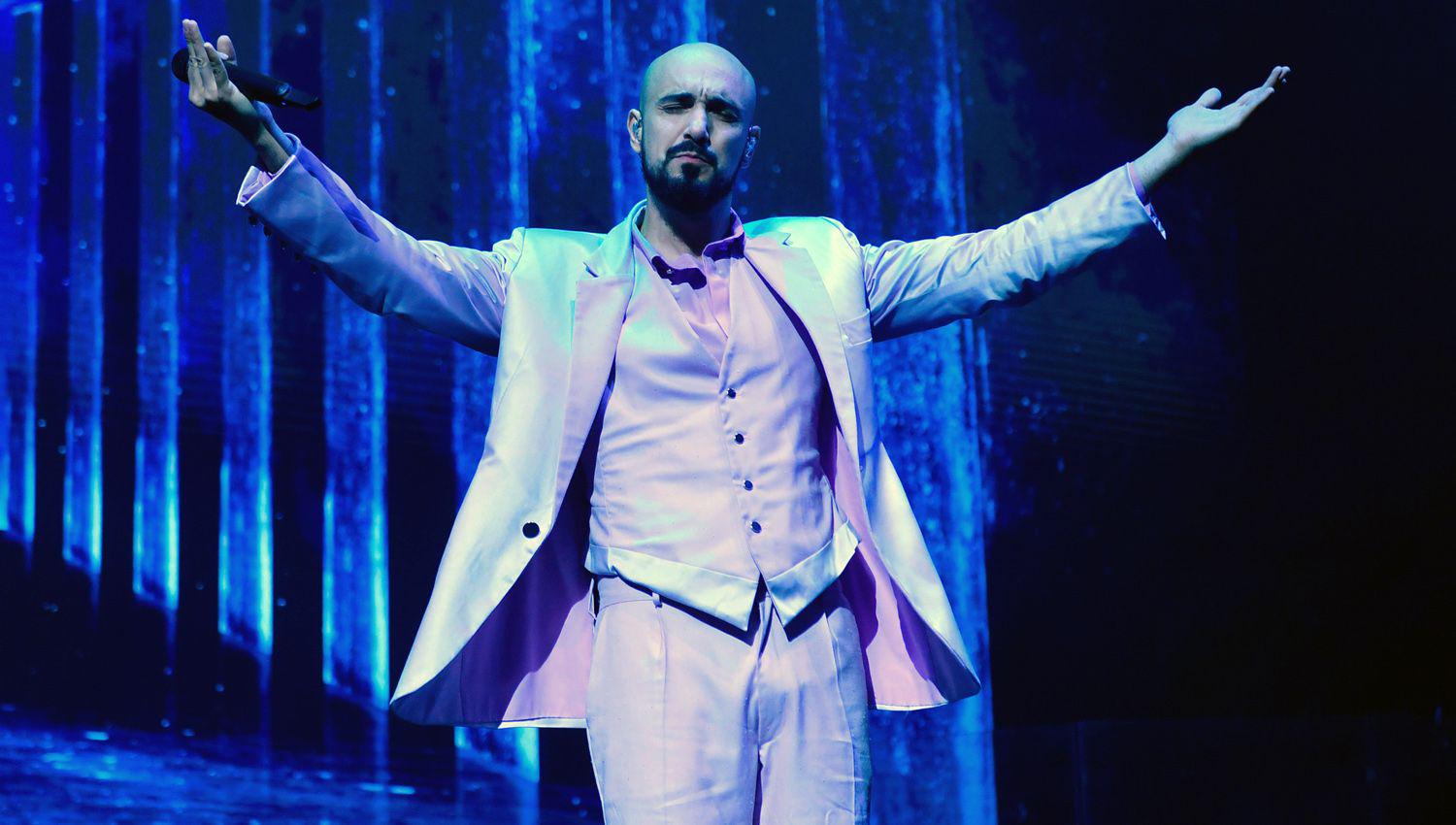 ABEL PINTOS YA HACE HISTORIA CON SU MUacuteSICA