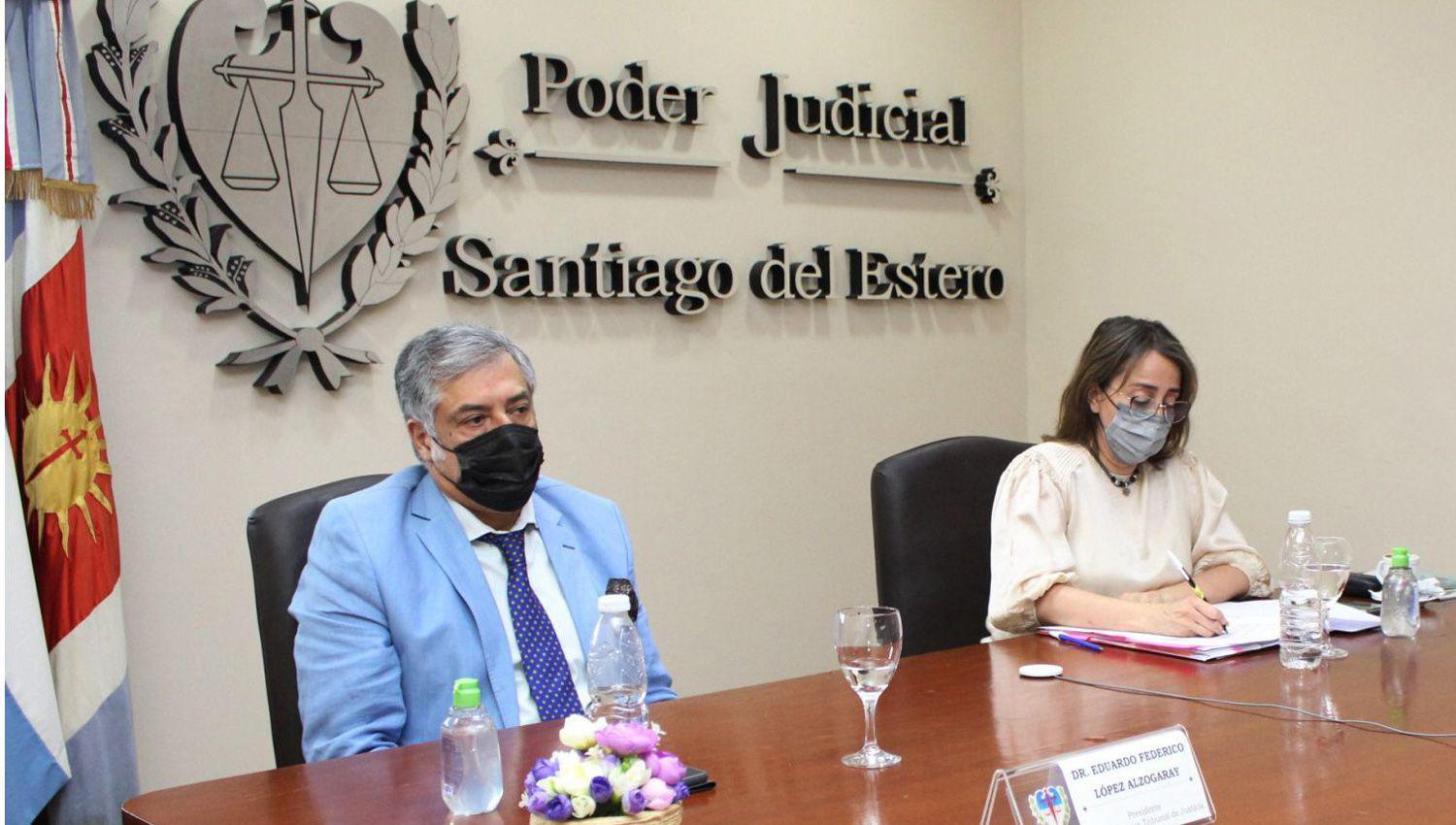 El Dr Loacutepez Alzogaray presidioacute el Consejo de la Magistratura