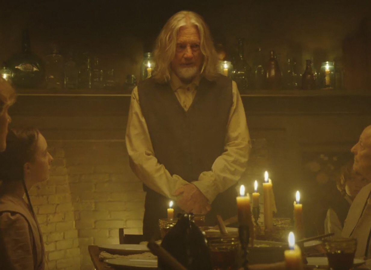 Un regreso no tan paranormal pero estimable de la saga