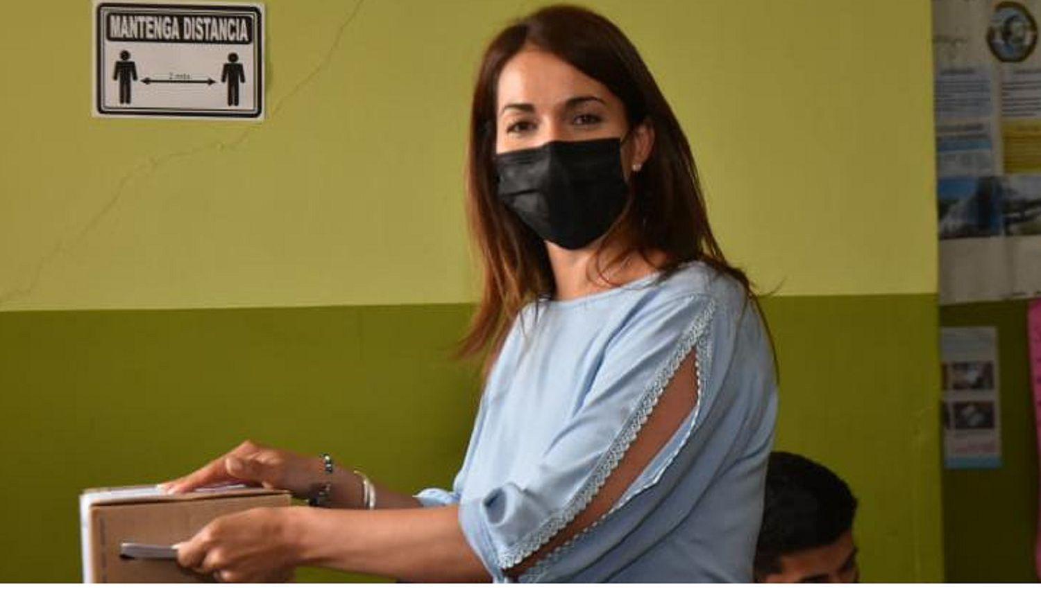 Soledad Ramiacuterez- ldquoEs un diacutea histoacuterico para llenar las urnas con esperanzasrdquo