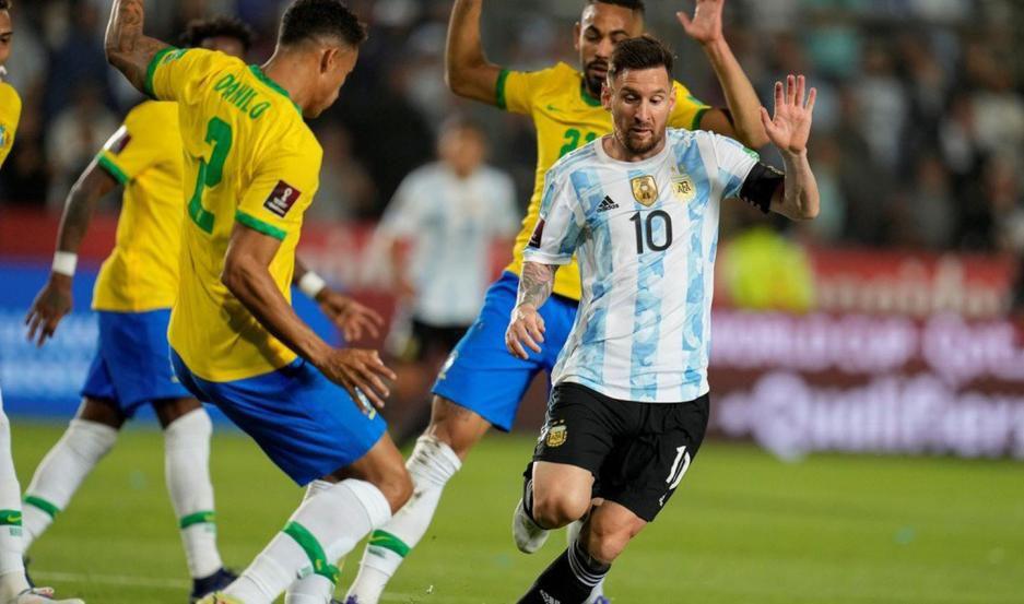 La Argentina igualoacute 0-0 ante Brasil y quedoacute a un punto de sacar pasaje al Mundial de Qatar