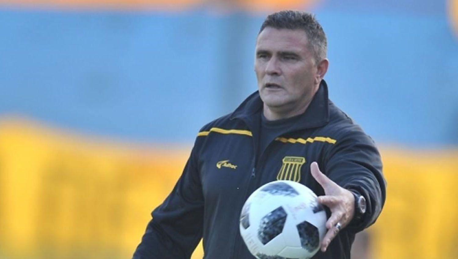 Confirmaron a Arnaldo Sialle como nuevo DT de Mitre