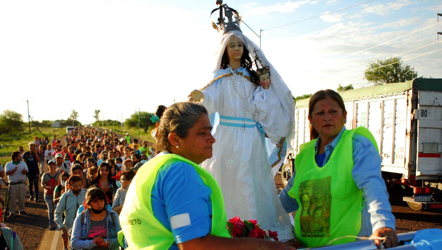 VIDEO  Importante participacioacuten de fieles en las fiesta patronales de Loreto