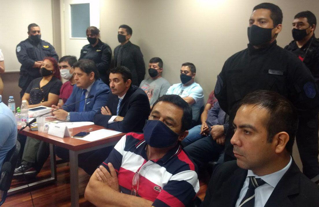 IMPUTADOS En primer plano Miguel el Terrible Jiménez Secundario (izq) Rodi Sequeira