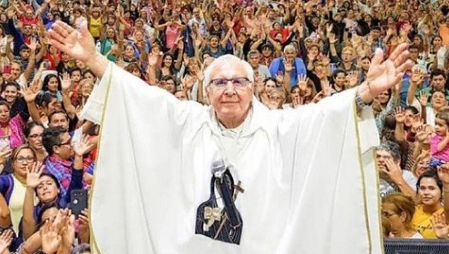 Pesar en la comunidad cristiana por la muerte del padre Dariacuteo Betancourt